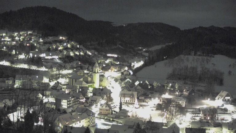 Dieses Bild zeigt eine Webcam-Aufnahme von Ottenhöfen, aufgenommen am Sonntag, den 04.01.2026 um 06:30 Uhr