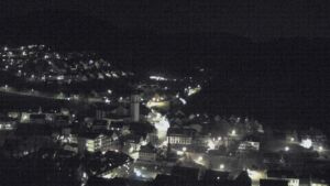 Dieses Bild zeigt eine Webcam-Aufnahme von Ottenhöfen, aufgenommen am Freitag, den 10.04.2026 um 23:30 Uhr