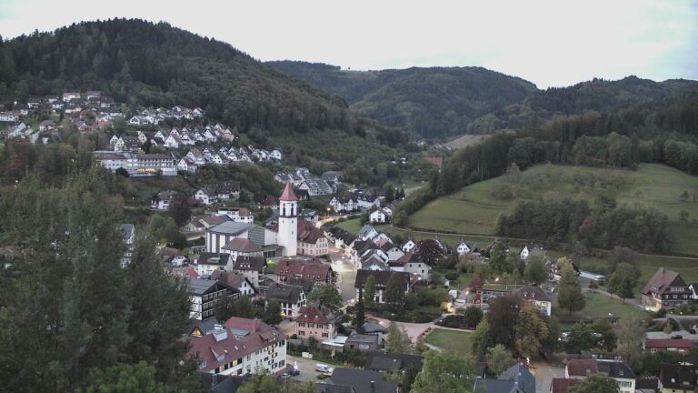 Dieses Bild zeigt eine Webcam-Aufnahme von Ottenhöfen, aufgenommen am Montag, den 12.10.2026 um 07:20 Uhr