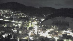 Dieses Bild zeigt eine Webcam-Aufnahme von Ottenhöfen, aufgenommen am Donnerstag, den 08.01.2026 um 05:30 Uhr