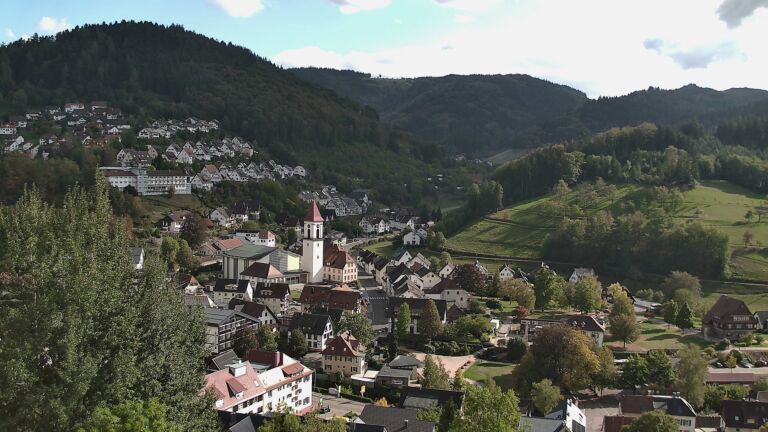 Dieses Bild zeigt eine Webcam-Aufnahme von Ottenhöfen, aufgenommen am Freitag, den 02.10.2026 um 15:40 Uhr