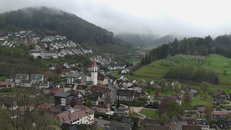 Dieses Bild zeigt eine Webcam-Aufnahme von Ottenhöfen, aufgenommen am Dienstag, den 14.04.2026 um 09:00 Uhr