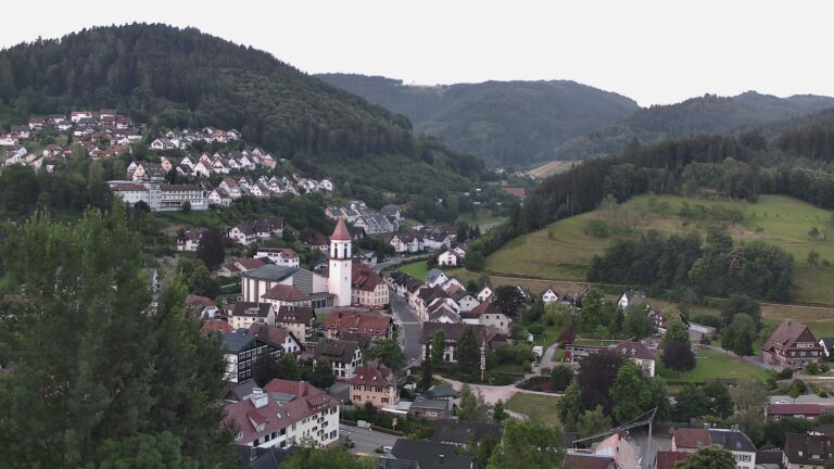 Dieses Bild zeigt eine Webcam-Aufnahme von Ottenhöfen, aufgenommen am Donnerstag, den 02.07.2026 um 05:40 Uhr