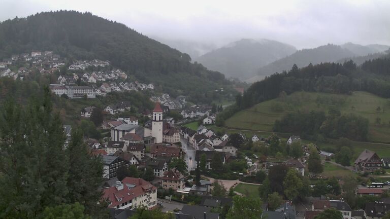 Dieses Bild zeigt eine Webcam-Aufnahme von Ottenhöfen, aufgenommen am Mittwoch, den 16.09.2026 um 13:10 Uhr