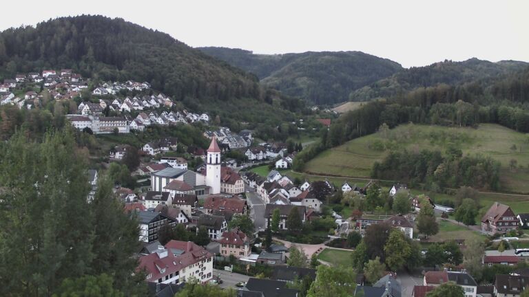 Dieses Bild zeigt eine Webcam-Aufnahme von Ottenhöfen, aufgenommen am Dienstag, den 15.09.2026 um 06:50 Uhr