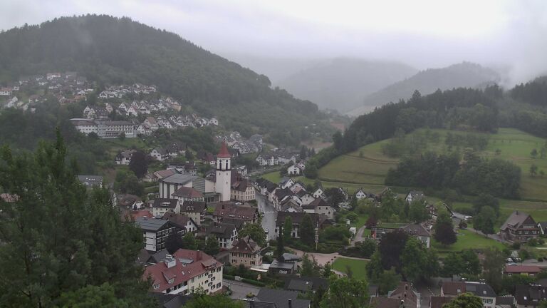 Dieses Bild zeigt eine Webcam-Aufnahme von Ottenhöfen, aufgenommen am Freitag, den 12.06.2026 um 09:30 Uhr