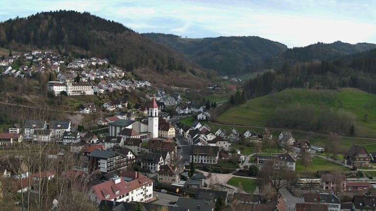 Dieses Bild zeigt eine Webcam-Aufnahme von Ottenhöfen, aufgenommen am Dienstag, den 24.03.2026 um 17:40 Uhr