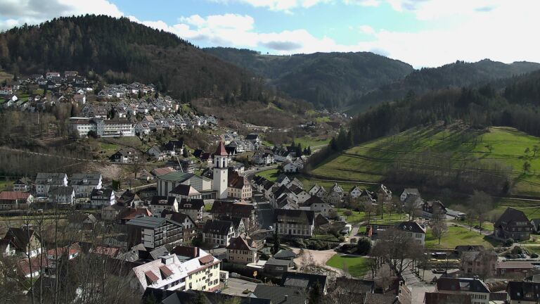 Dieses Bild zeigt eine Webcam-Aufnahme von Ottenhöfen, aufgenommen am Donnerstag, den 12.03.2026 um 14:40 Uhr