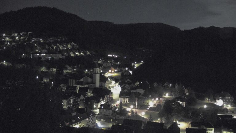 Dieses Bild zeigt eine Webcam-Aufnahme von Ottenhöfen, aufgenommen am Samstag, den 02.05.2026 um 04:00 Uhr