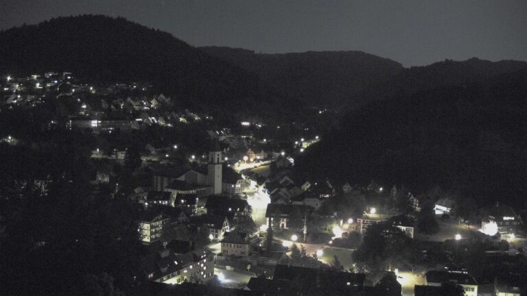 Dieses Bild zeigt eine Webcam-Aufnahme von Ottenhöfen, aufgenommen am Mittwoch, den 27.05.2026 um 23:00 Uhr