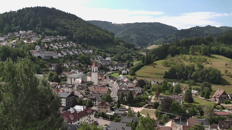 Dieses Bild zeigt eine Webcam-Aufnahme von Ottenhöfen, aufgenommen am Mittwoch, den 08.07.2026 um 10:40 Uhr