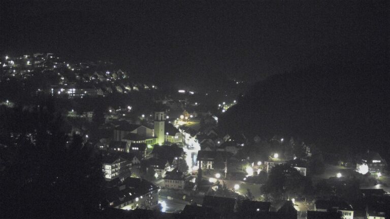 Dieses Bild zeigt eine Webcam-Aufnahme von Ottenhöfen, aufgenommen am Mittwoch, den 06.05.2026 um 22:00 Uhr