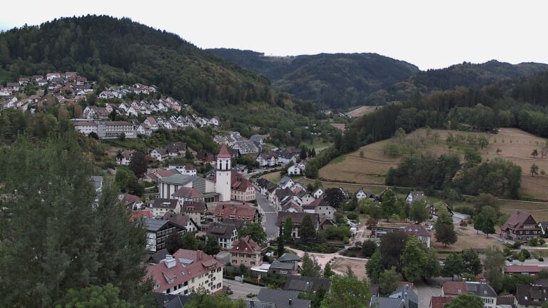 Dieses Bild zeigt eine Webcam-Aufnahme von Ottenhöfen, aufgenommen am Donnerstag, den 20.08.2026 um 06:50 Uhr