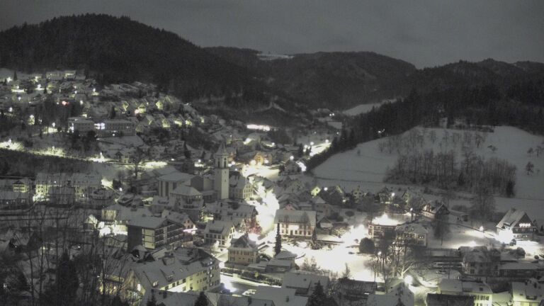 Dieses Bild zeigt eine Webcam-Aufnahme von Ottenhöfen, aufgenommen am Montag, den 05.01.2026 um 02:30 Uhr