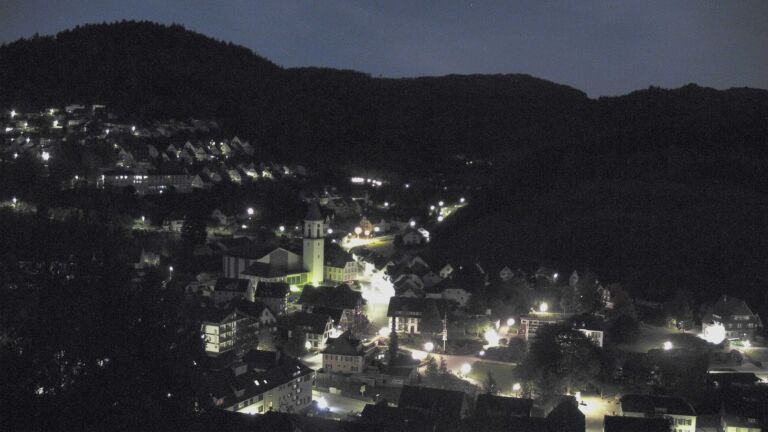 Dieses Bild zeigt eine Webcam-Aufnahme von Ottenhöfen, aufgenommen am Samstag, den 02.05.2026 um 05:00 Uhr