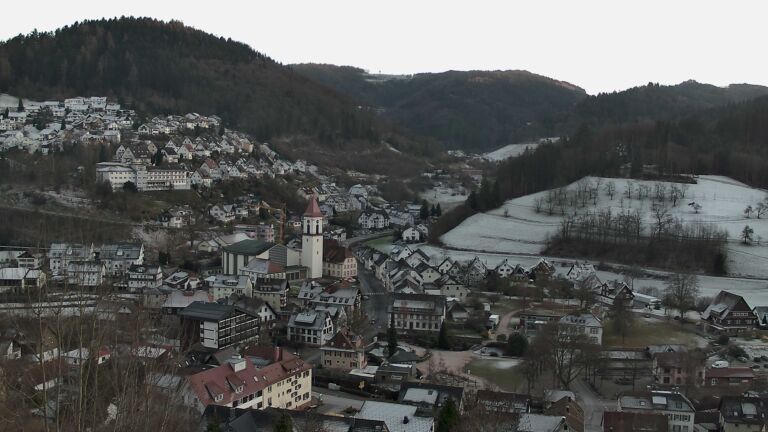 Dieses Bild zeigt eine Webcam-Aufnahme von Ottenhöfen, aufgenommen am Mittwoch, den 31.12.2025 um 16:10 Uhr