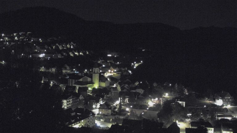 Dieses Bild zeigt eine Webcam-Aufnahme von Ottenhöfen, aufgenommen am Sonntag, den 13.09.2026 um 05:40 Uhr
