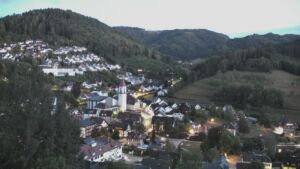 Dieses Bild zeigt eine Webcam-Aufnahme von Ottenhöfen, aufgenommen am Montag, den 31.08.2026 um 20:40 Uhr