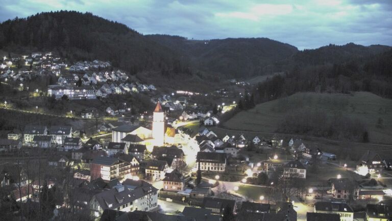 Dieses Bild zeigt eine Webcam-Aufnahme von Ottenhöfen, aufgenommen am Samstag, den 28.02.2026 um 18:40 Uhr