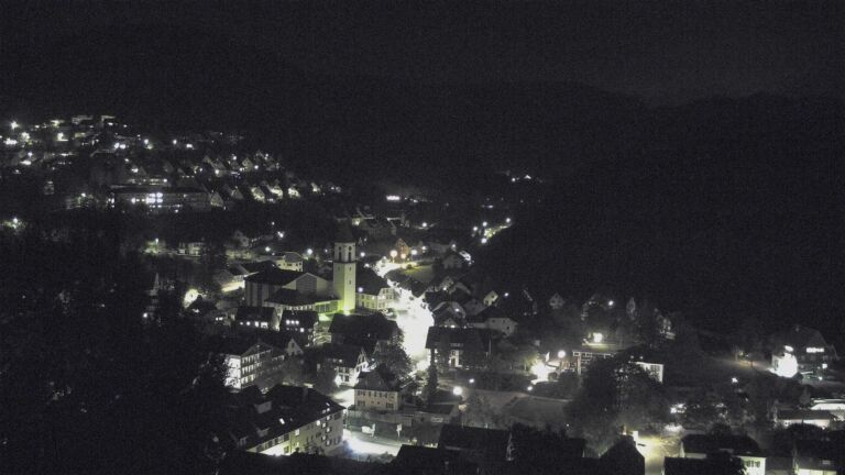 Dieses Bild zeigt eine Webcam-Aufnahme von Ottenhöfen, aufgenommen am Mittwoch, den 07.10.2026 um 21:30 Uhr