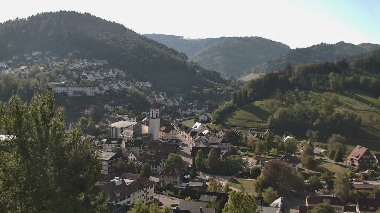 Dieses Bild zeigt eine Webcam-Aufnahme von Ottenhöfen, aufgenommen am Montag, den 28.09.2026 um 10:30 Uhr