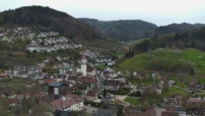 Dieses Bild zeigt eine Webcam-Aufnahme von Ottenhöfen, aufgenommen am Freitag, den 10.04.2026 um 18:40 Uhr