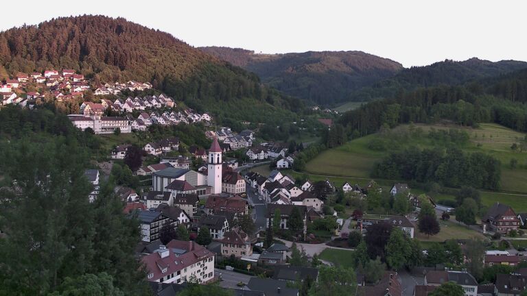 Dieses Bild zeigt eine Webcam-Aufnahme von Ottenhöfen, aufgenommen am Samstag, den 23.05.2026 um 20:50 Uhr