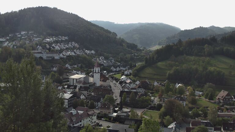 Dieses Bild zeigt eine Webcam-Aufnahme von Ottenhöfen, aufgenommen am Freitag, den 09.10.2026 um 11:00 Uhr