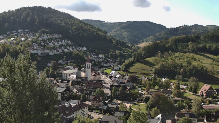 Dieses Bild zeigt eine Webcam-Aufnahme von Ottenhöfen, aufgenommen am Montag, den 14.09.2026 um 10:20 Uhr