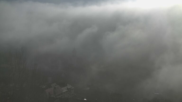 Dieses Bild zeigt eine Webcam-Aufnahme von Ottenhöfen, aufgenommen am Sonntag, den 08.02.2026 um 13:10 Uhr