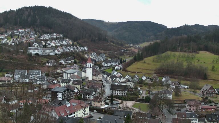 Dieses Bild zeigt eine Webcam-Aufnahme von Ottenhöfen, aufgenommen am Dienstag, den 10.02.2026 um 08:20 Uhr