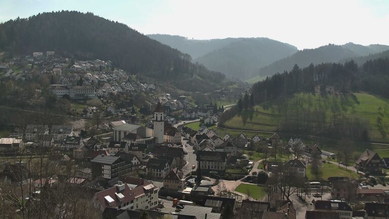 Dieses Bild zeigt eine Webcam-Aufnahme von Ottenhöfen, aufgenommen am Donnerstag, den 19.03.2026 um 12:10 Uhr