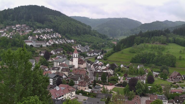Dieses Bild zeigt eine Webcam-Aufnahme von Ottenhöfen, aufgenommen am Donnerstag, den 07.05.2026 um 14:40 Uhr