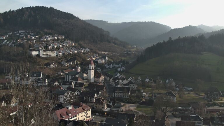 Dieses Bild zeigt eine Webcam-Aufnahme von Ottenhöfen, aufgenommen am Montag, den 09.02.2026 um 15:50 Uhr