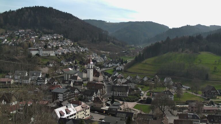 Dieses Bild zeigt eine Webcam-Aufnahme von Ottenhöfen, aufgenommen am Dienstag, den 24.03.2026 um 14:20 Uhr