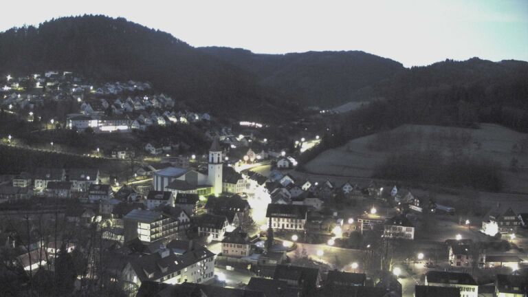 Dieses Bild zeigt eine Webcam-Aufnahme von Ottenhöfen, aufgenommen am Sonntag, den 08.02.2026 um 07:00 Uhr