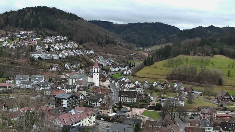 Dieses Bild zeigt eine Webcam-Aufnahme von Ottenhöfen, aufgenommen am Sonntag, den 22.02.2026 um 15:20 Uhr