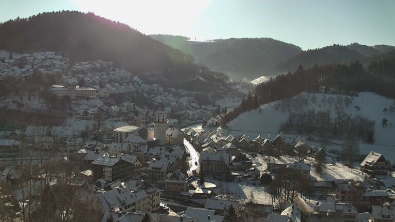 Dieses Bild zeigt eine Webcam-Aufnahme von Ottenhöfen, aufgenommen am Mittwoch, den 07.01.2026 um 10:50 Uhr