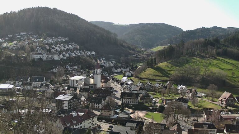 Dieses Bild zeigt eine Webcam-Aufnahme von Ottenhöfen, aufgenommen am Freitag, den 13.03.2026 um 10:00 Uhr