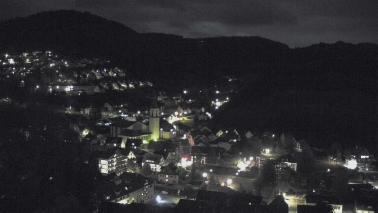 Dieses Bild zeigt eine Webcam-Aufnahme von Ottenhöfen, aufgenommen am Freitag, den 23.10.2026 um 22:30 Uhr