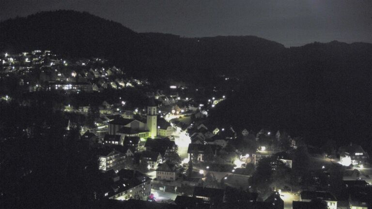 Dieses Bild zeigt eine Webcam-Aufnahme von Ottenhöfen, aufgenommen am Montag, den 21.09.2026 um 21:30 Uhr