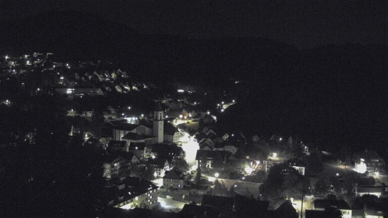 Dieses Bild zeigt eine Webcam-Aufnahme von Ottenhöfen, aufgenommen am Samstag, den 08.08.2026 um 00:30 Uhr