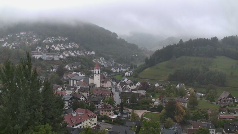 Dieses Bild zeigt eine Webcam-Aufnahme von Ottenhöfen, aufgenommen am Samstag, den 17.10.2026 um 09:40 Uhr