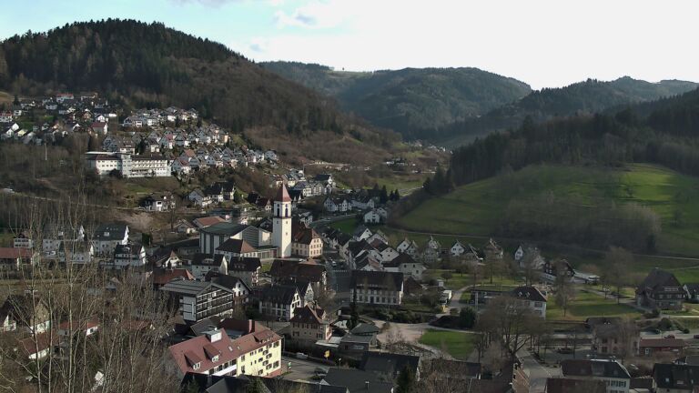 Dieses Bild zeigt eine Webcam-Aufnahme von Ottenhöfen, aufgenommen am Dienstag, den 03.03.2026 um 16:10 Uhr