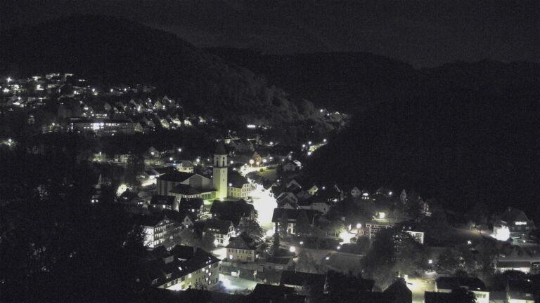 Dieses Bild zeigt eine Webcam-Aufnahme von Ottenhöfen, aufgenommen am Dienstag, den 06.10.2026 um 20:30 Uhr