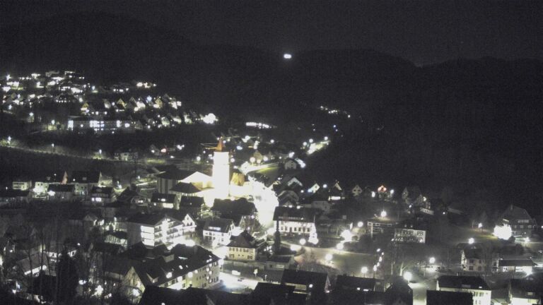 Dieses Bild zeigt eine Webcam-Aufnahme von Ottenhöfen, aufgenommen am Donnerstag, den 25.12.2025 um 20:00 Uhr