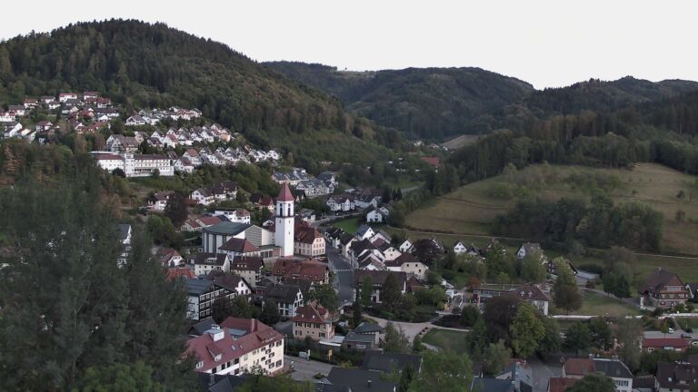 Dieses Bild zeigt eine Webcam-Aufnahme von Ottenhöfen, aufgenommen am Samstag, den 05.09.2026 um 20:10 Uhr