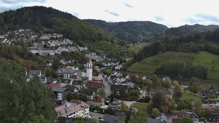 Dieses Bild zeigt eine Webcam-Aufnahme von Ottenhöfen, aufgenommen am Freitag, den 23.10.2026 um 14:20 Uhr