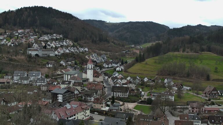 Dieses Bild zeigt eine Webcam-Aufnahme von Ottenhöfen, aufgenommen am Mittwoch, den 11.03.2026 um 15:30 Uhr