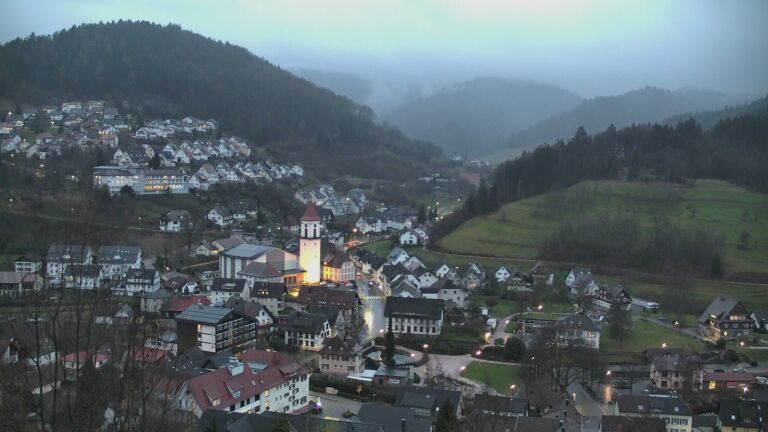 Dieses Bild zeigt eine Webcam-Aufnahme von Ottenhöfen, aufgenommen am Mittwoch, den 11.03.2026 um 18:30 Uhr